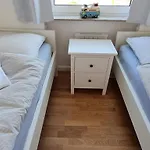 Sea View Comfortable בית נופש Böhl